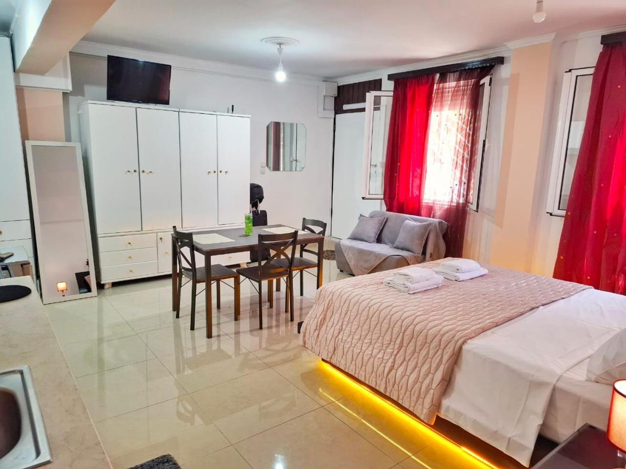 Acropolis Echoes Apartment Ateny Zewnętrze zdjęcie